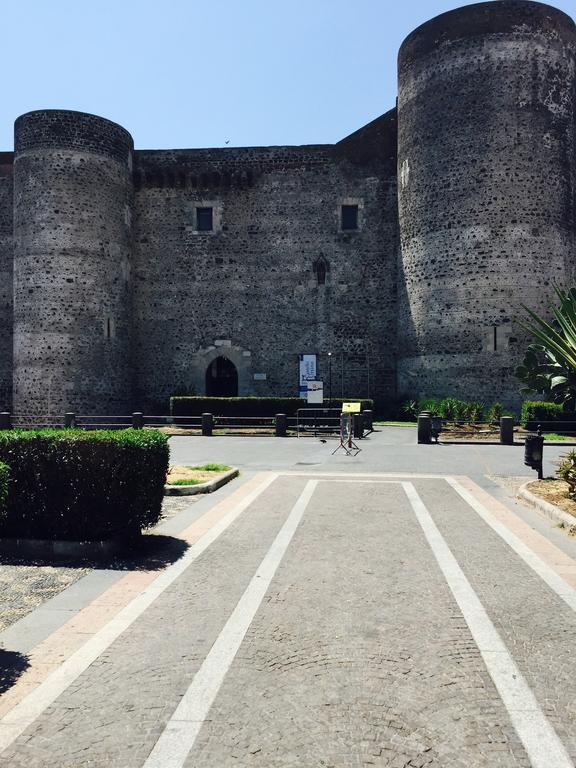 Appartamento Giada Aeroporto di Catania Fontana Rossa Camera foto